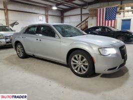 Chrysler 300C 2019 3