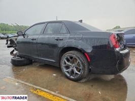Chrysler 300C 2023 3