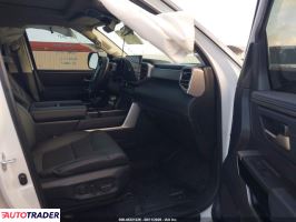 Toyota Tundra 2023 3