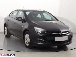 Opel Astra 2015 1.6 108 KM