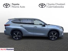Toyota Highlander 2021 2.5 248 KM Toyota Highlander 2021 2.5 248 KM