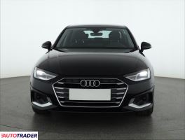 Audi A4 2021 2.0 160 KM