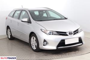 Toyota Auris 2014 1.6 130 KM