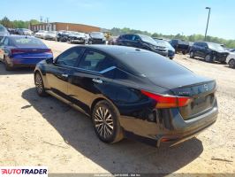 Nissan Altima 2025 2