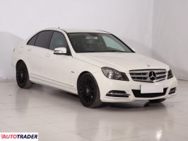 Mercedes C-klasa - zobacz ofertę