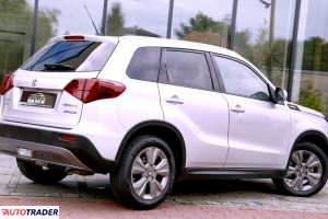 Suzuki Vitara 2023 1.4 127 KM