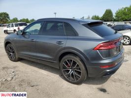 Audi Q8 2021 3