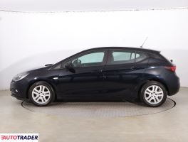 Opel Astra 2018 1.6 108 KM
