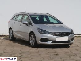 Opel Astra 2020 1.5 120 KM