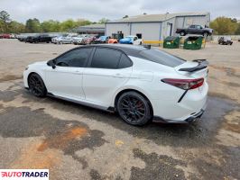 Toyota Camry 2024 3