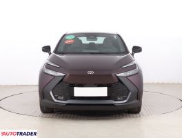 Toyota C-HR 2024 1.8 120 KM