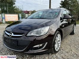 Opel Astra 2014 1.4 140 KM