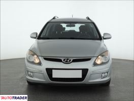 Hyundai i30 2010 1.6 88 KM