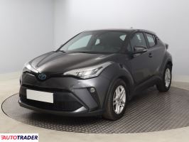 Toyota C-HR 2023 1.8 120 KM