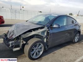 Tesla Model Y 2024 Tesla Model Y 2024
