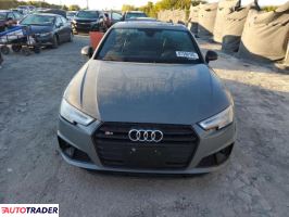 Audi S4 2019 3