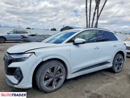 Audi Q4 - zobacz ofertę