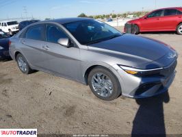 Hyundai Elantra - zobacz ofertę