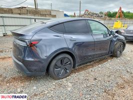 Tesla Model Y 2026