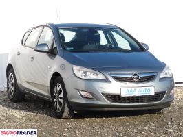 Opel Astra 2011 1.6 113 KM Opel Astra 2011 1.6 113 KM
