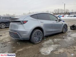 Tesla Model Y 2026