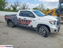 Toyota Tundra 2021 5
