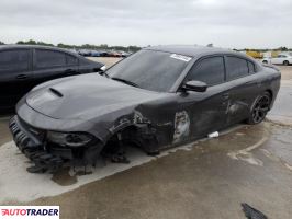 Dodge Charger 2019 5