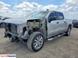 Chevrolet Silverado 2021 4