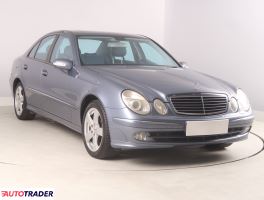 Mercedes E-klasa 2003 3.2 221 KM Mercedes E-klasa 2003 3.2 221 KM