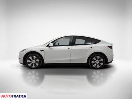 Tesla Model Y 2023 299 KM