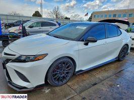 Toyota Camry - zobacz ofertę