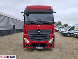 Mercedes Actros