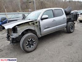 Toyota Tacoma 2019 3