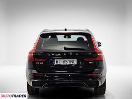 Volvo XC60 2023 2.0 250 KM