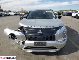 Mitsubishi Outlander 2024 2