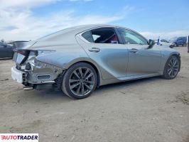 Lexus IS 2023 3