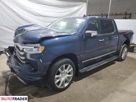 Chevrolet Silverado 2022 3