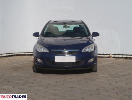 Opel Astra 2011 1.7 108 KM