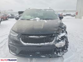 Chrysler Pacifica 2025 3