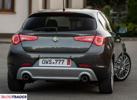 Alfa Romeo Giulietta 2010 2 170 KM Alfa Romeo Giulietta 2010 2 170 KM