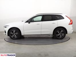 Volvo XC60 2020 2.0 187 KM