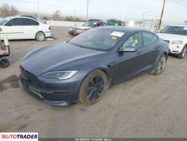 Tesla Model S 2022