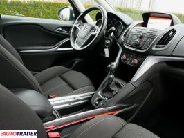 Opel Zafira 2015 1.6 120 KM