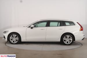 Volvo V60 2019 2.0 187 KM