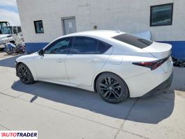 Lexus IS 2021 2
