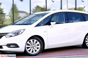 Opel Zafira 2017 2.0 170 KM