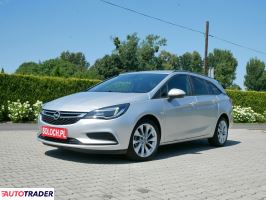 Opel Astra 2018 1.0 105 KM
