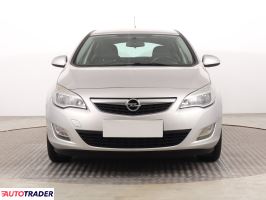 Opel Astra 2011 1.4 85 KM