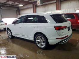 Audi Q7 2021 3