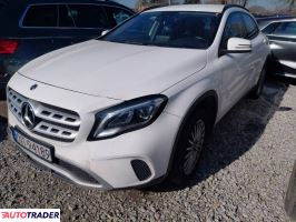 Mercedes 180 2019 1.6 122 KM